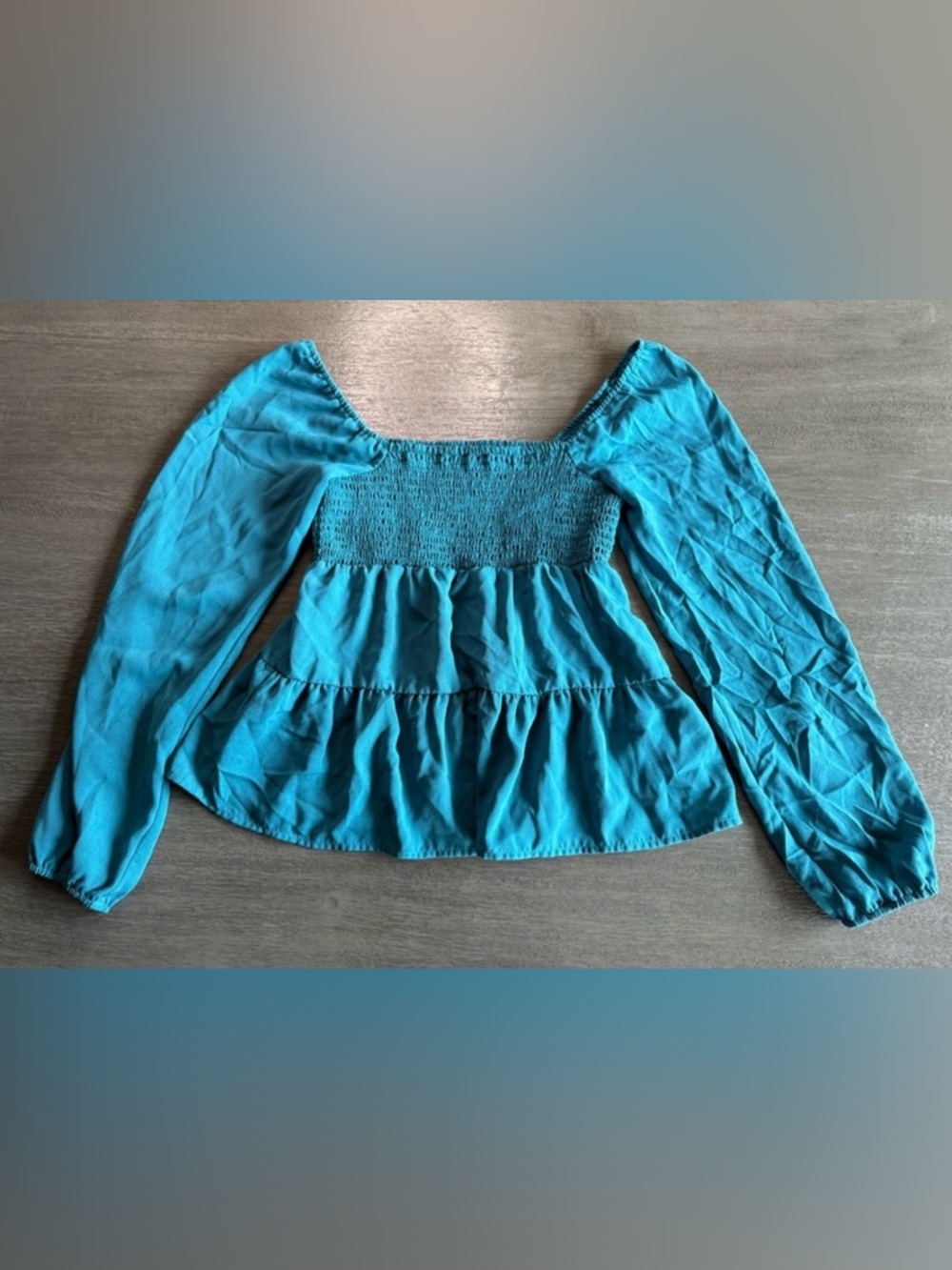 Paper Crane Teal Blue Tiered Smocked Long Sleeve Blouse S